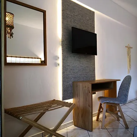 Porto Thassos Apartments&studios 2*