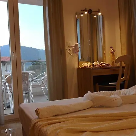 Porto Thassos Apartments&studios