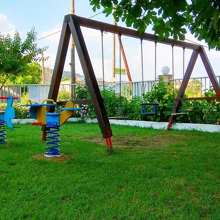 Porto Thassos & Otel Skala Potamia (Thasos)