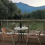 Porto Thassos & Ξενοδοχείο 2*