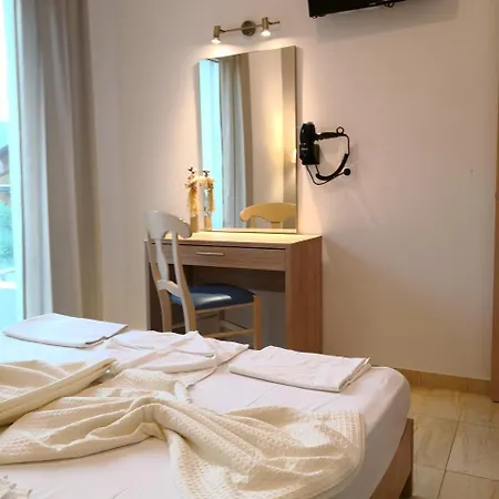 Porto Thassos & Hotell