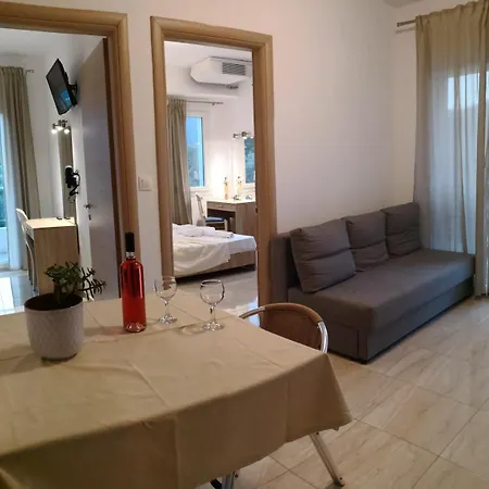 Porto Thassos & Hotell