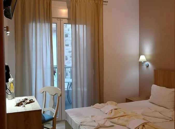 Porto Thassos & 酒店 2*